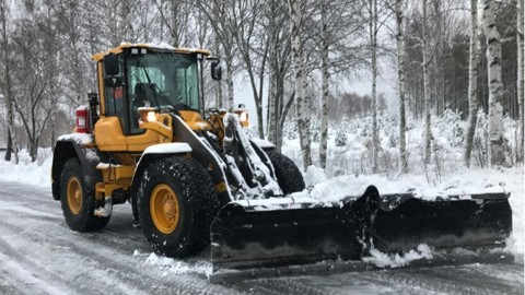 Isrivning innergårdar